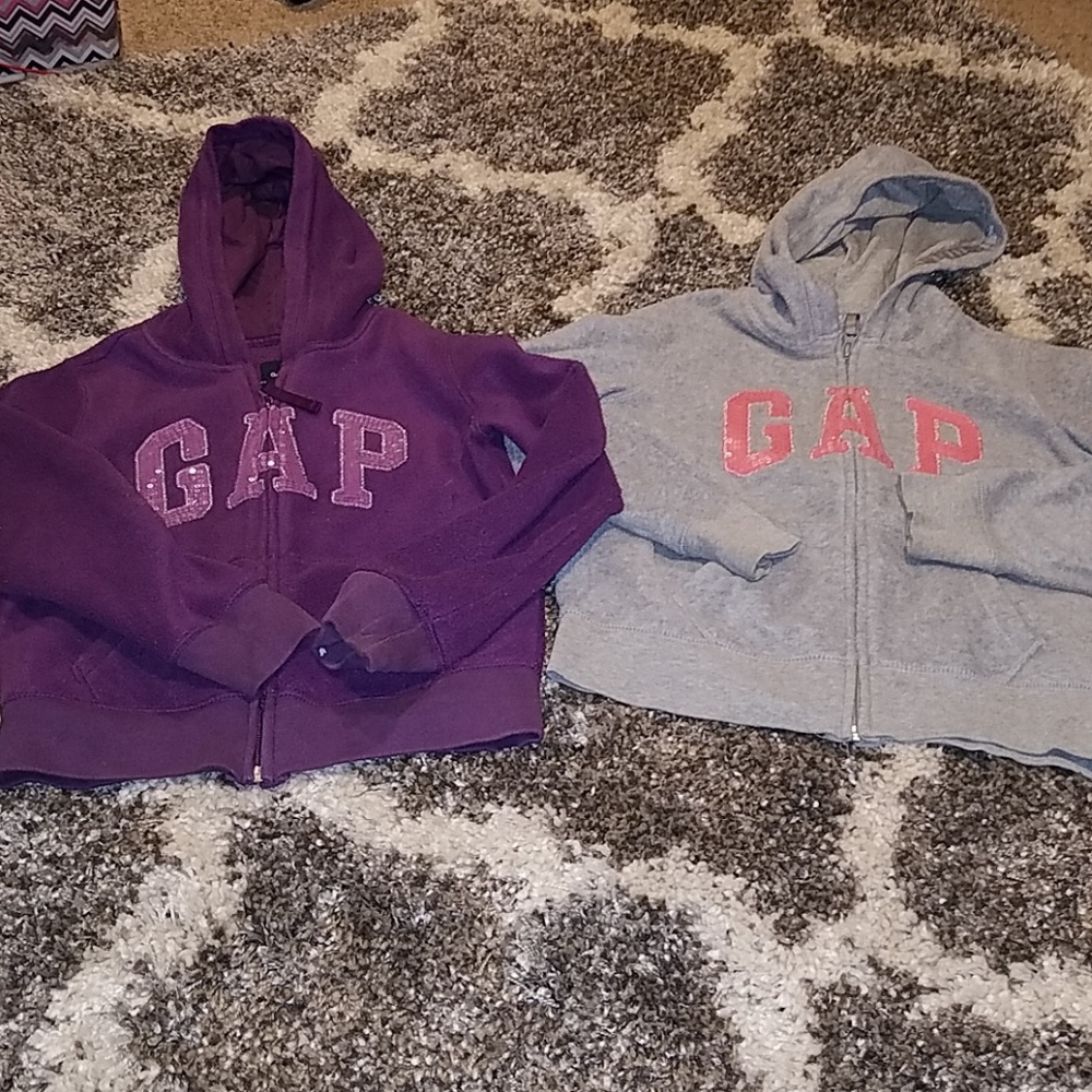 Bundle Gap fleece jackets.